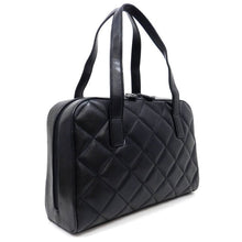 Cargar imagen en el visor de la galería, Bolso de médico acolchado negro con diseño inspirado en la Biblia, bolso de mano con puntadas abullonadas y almohadas llamativas