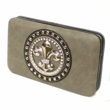 Cargar imagen en el visor de la galería, Cartera de mano con tachuelas metálicas y diamantes de imitación Fleur De Lis para mujer, tarjetero, billetes, WLP