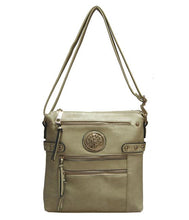 Cargar imagen en el visor de la galería, Conjunto de bolso bandolera tipo cartera con medallón de flora en color negro Inspirado en el diseñador
