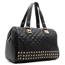 Cargar imagen en el visor de la galería, Bolso de hombro acolchado de doctor Bolso boxer con pedrería inspirado en el diseñador Tachuelas burdeos y rojo
