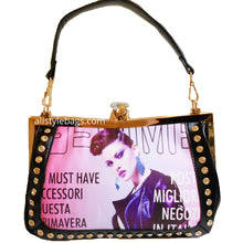 Cargar imagen en el visor de la galería, Imagen de revista, bolso de mano de noche, bolso de hombro, foto de portada roja, diamantes de imitación
